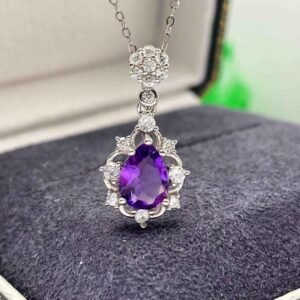 S925 amethyst pendant in droplet shape (without chain)